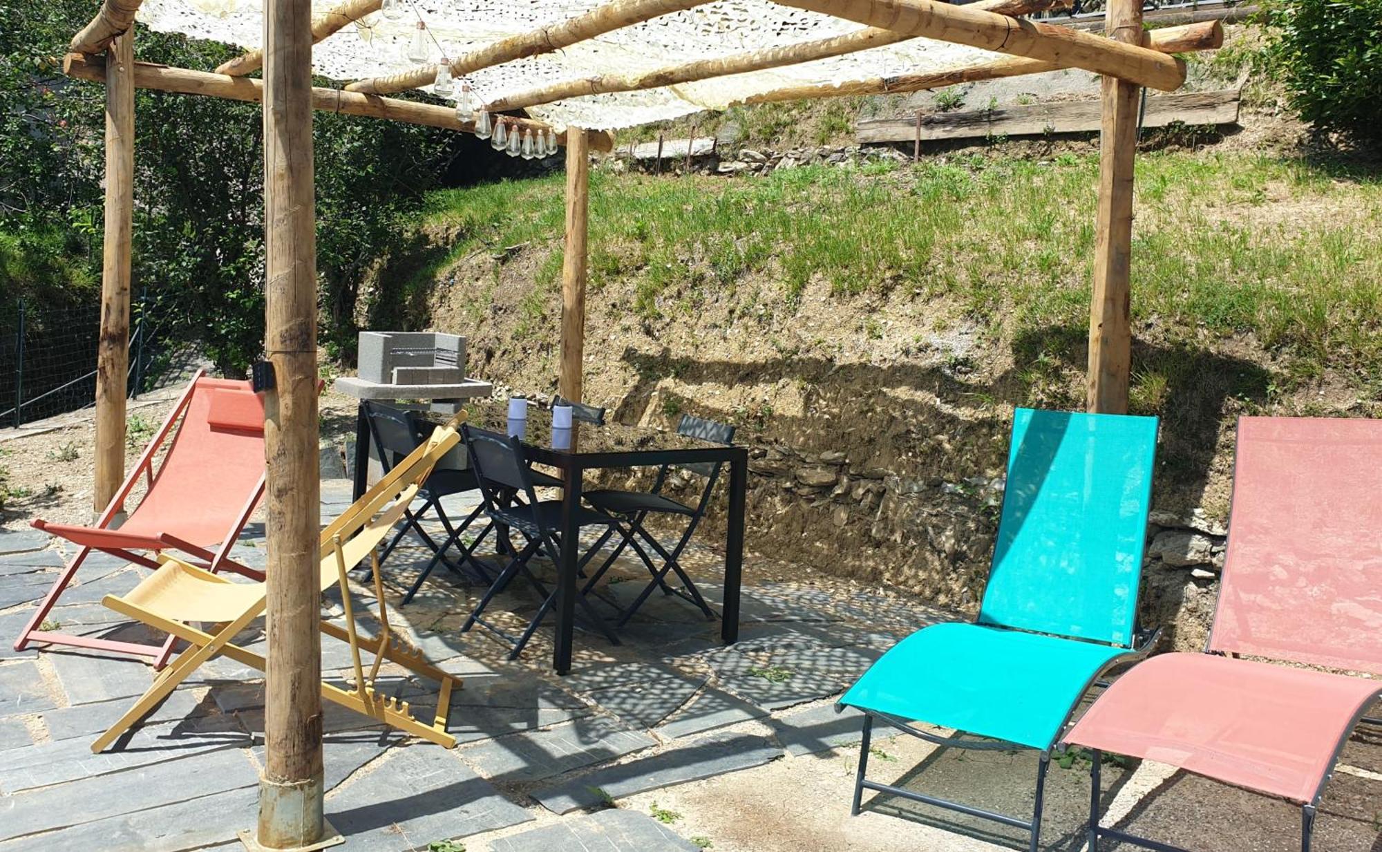 Uno Scorcio Di Paradiso Sori Kültér fotó
